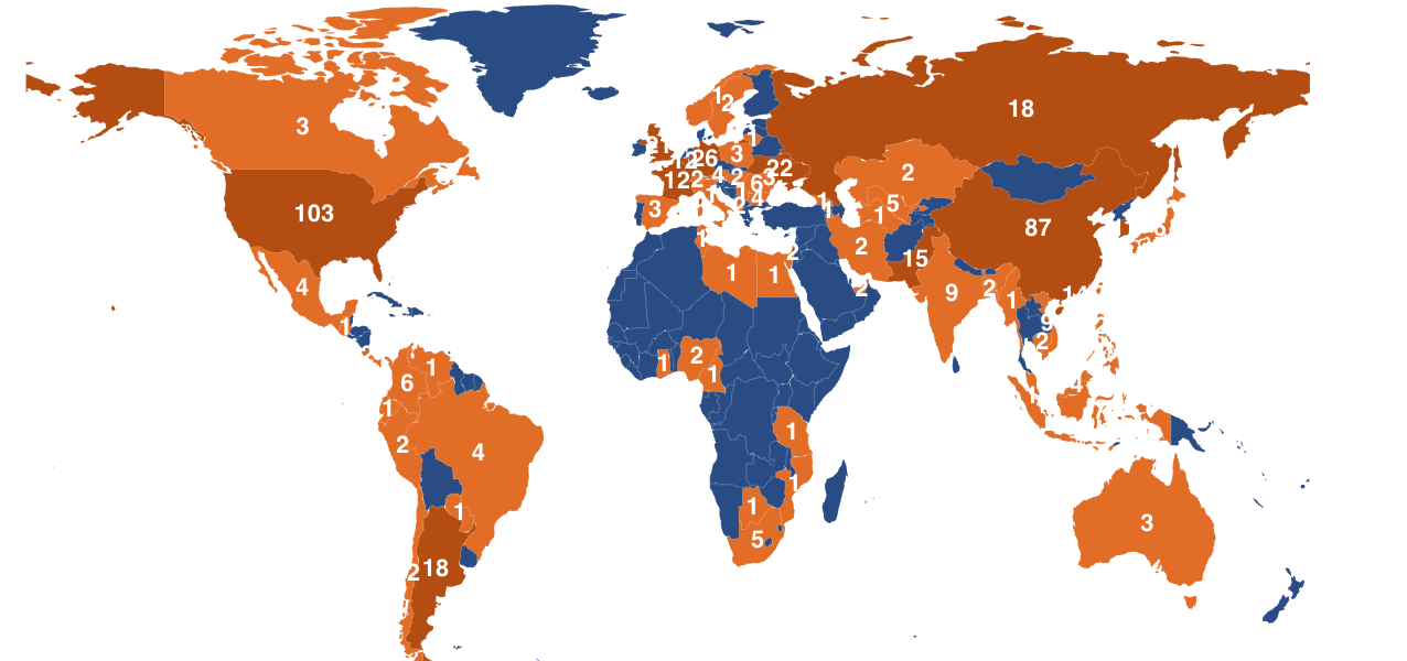 Mappa del mondo che mostra la distribuzione geografica delle fonti di attacco per paese, con Stati Uniti, Cina, Russia, Argentina e India tra i conteggi più alti
